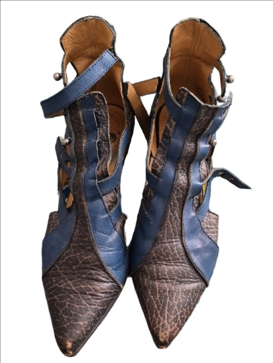 John Fluevog Shoes - Fluevog Bekkie's Size 7 Women’s Blue Leather Pointed-Toe Heels